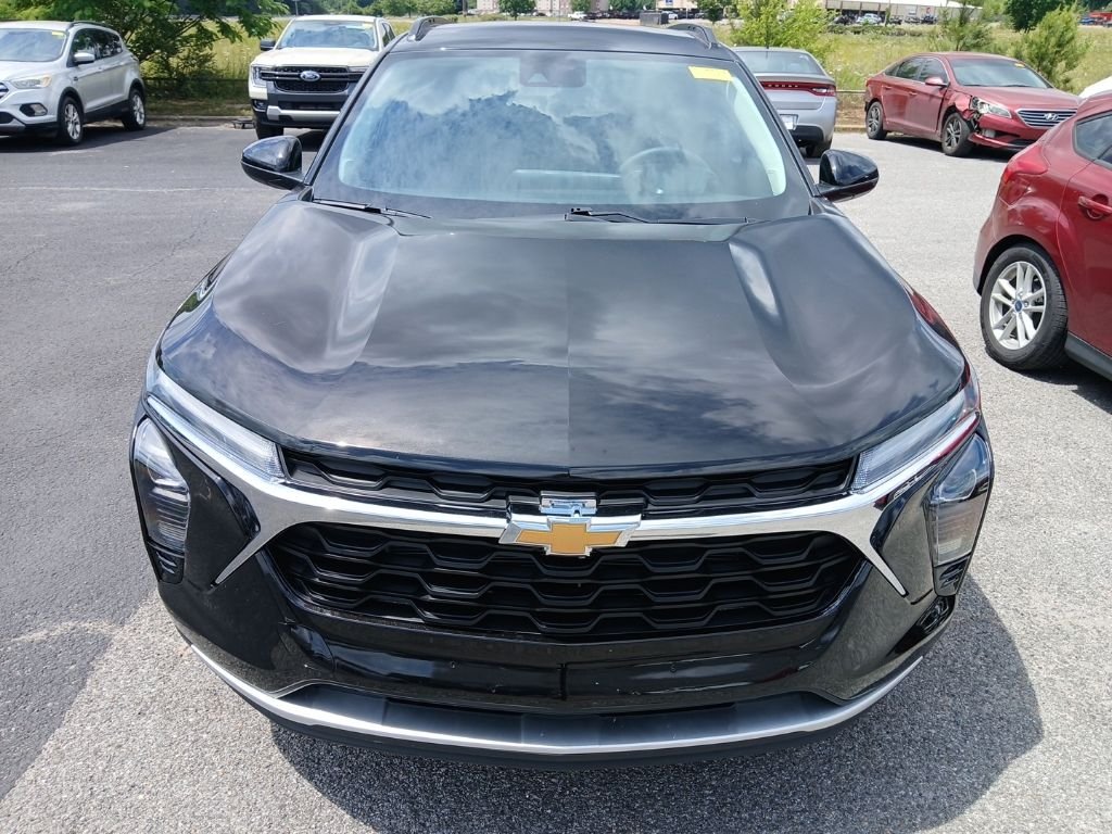 2026 Chevrolet Trax LT's photo