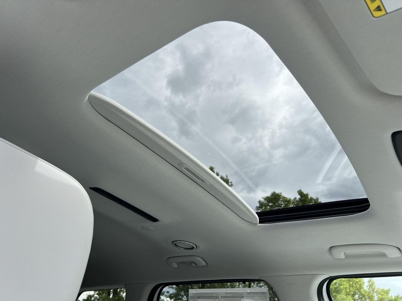 New 2026 Creamy White Pearl Hyundai SEL Premium 8P image 59