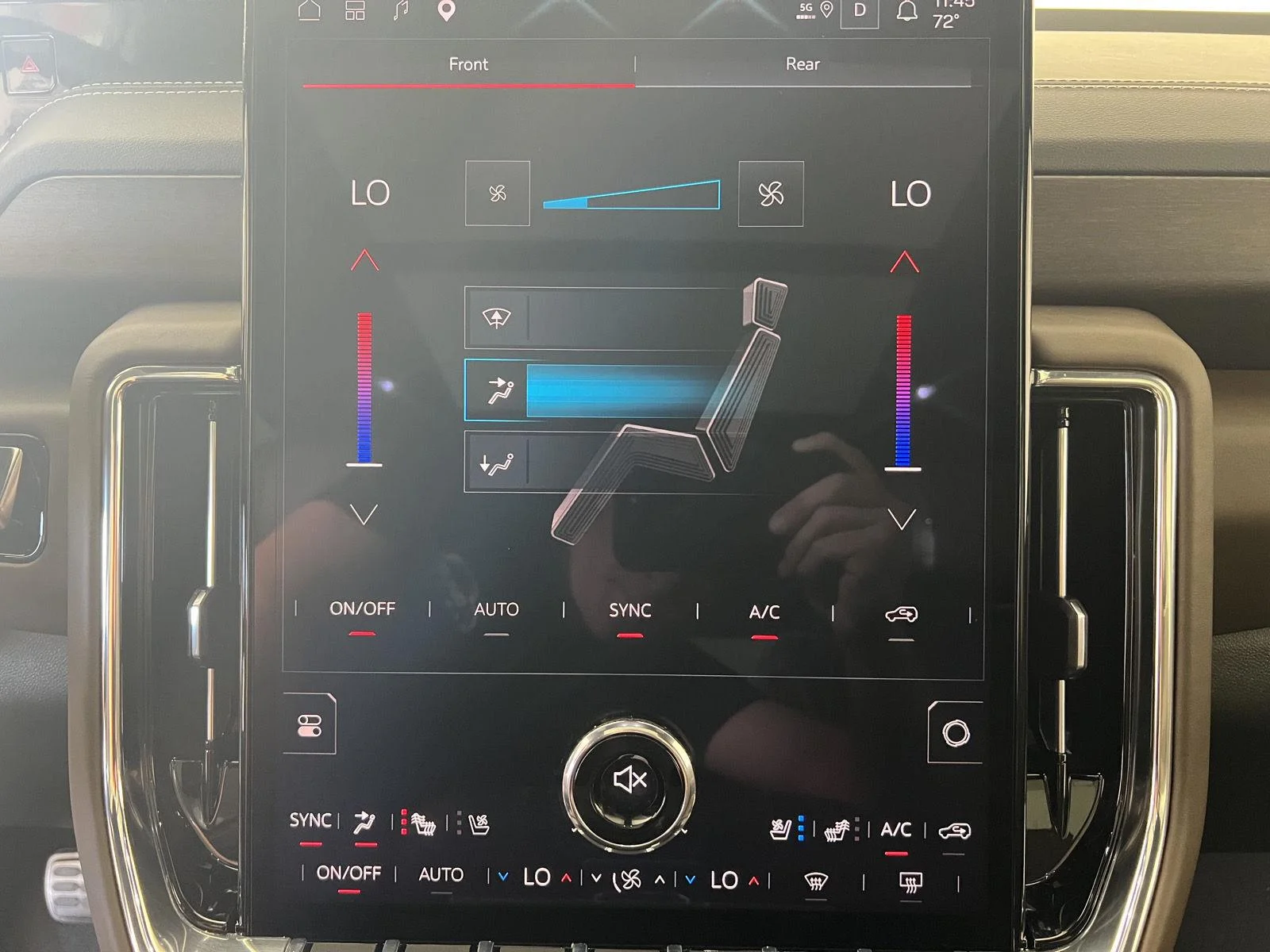 Used 2025 Sterling Metallic GMC Denali Ultimate image 25