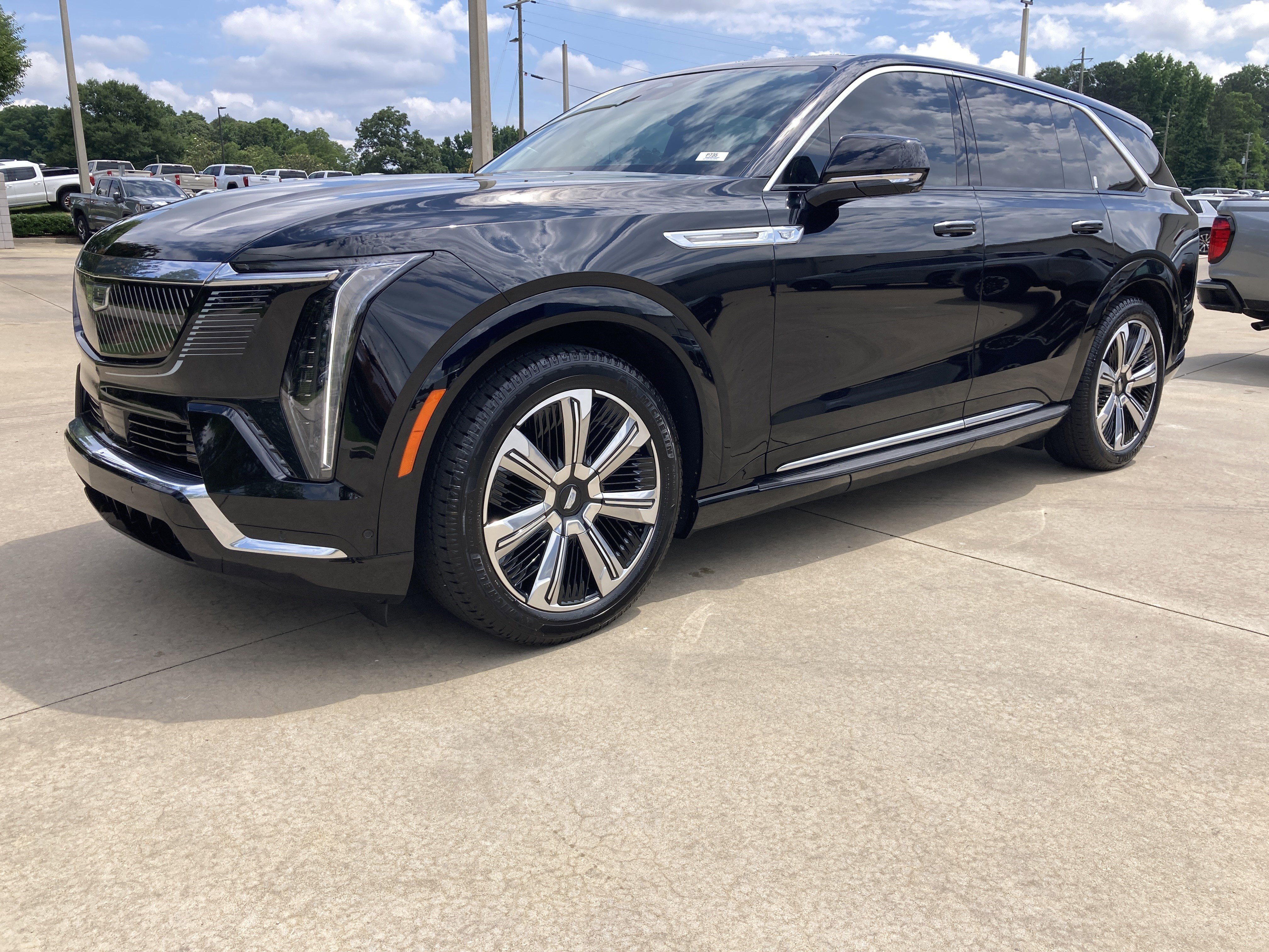 2025 Cadillac Escalade IQ Luxury 2 AWD's photo