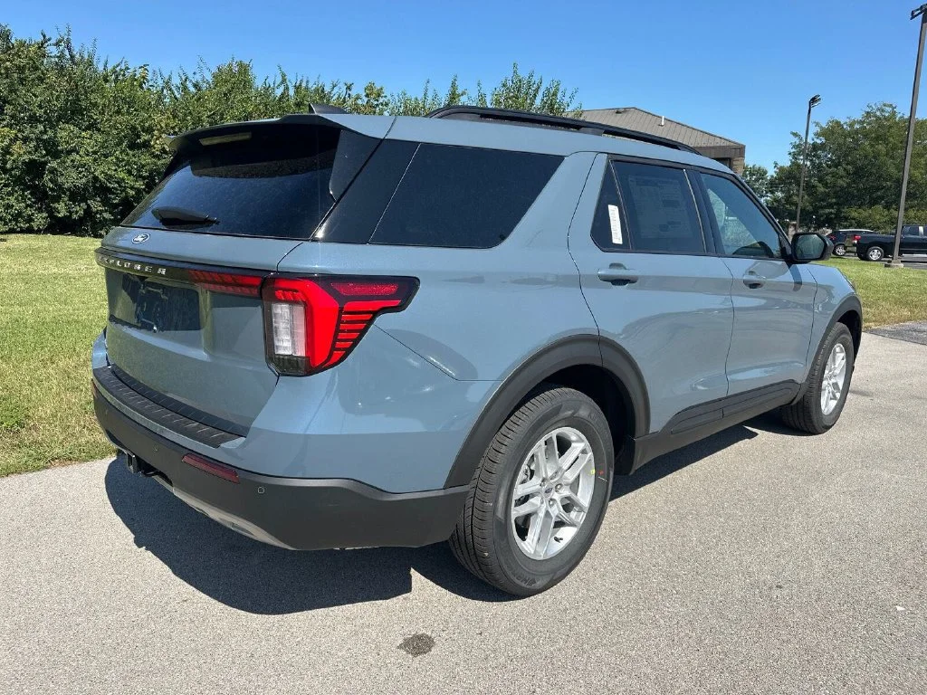 New 2027 Blue Ford Active image 12