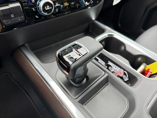 2026 GMC Sierra 1500 SLT - Photo 15