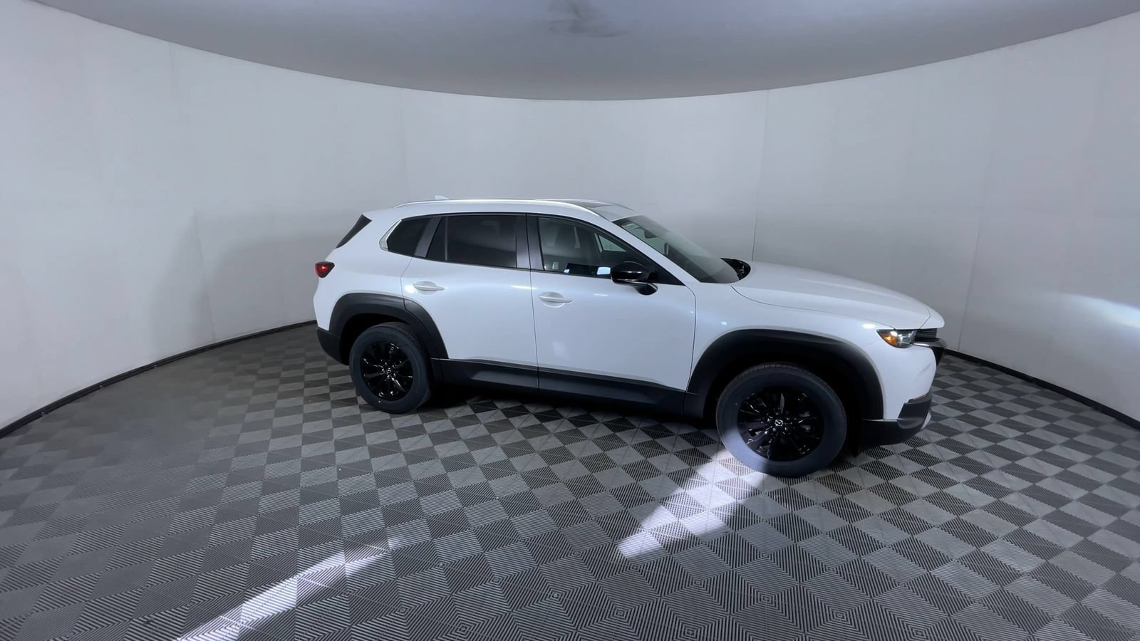 New 2026 Wind Chill Pearl Mazda Preferred image 9