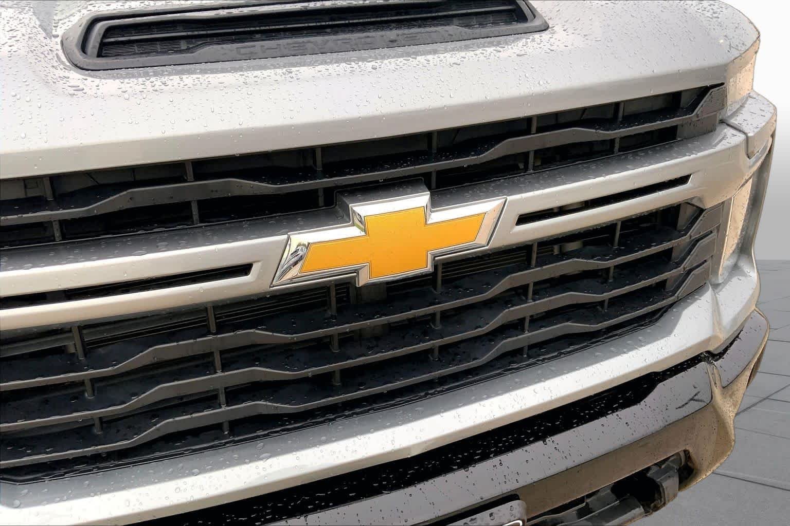 Used 2024 Sterling Gray Metallic Chevrolet Custom image 29