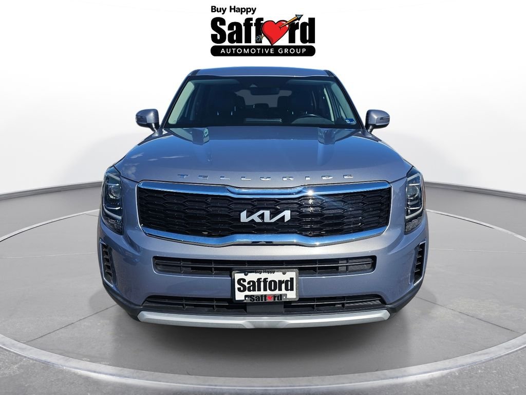 Used 2022 Silver Kia LX image 8