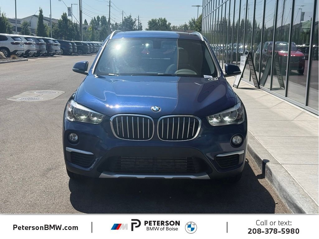 Used 2018 Blue BMW xDrive28i image 8