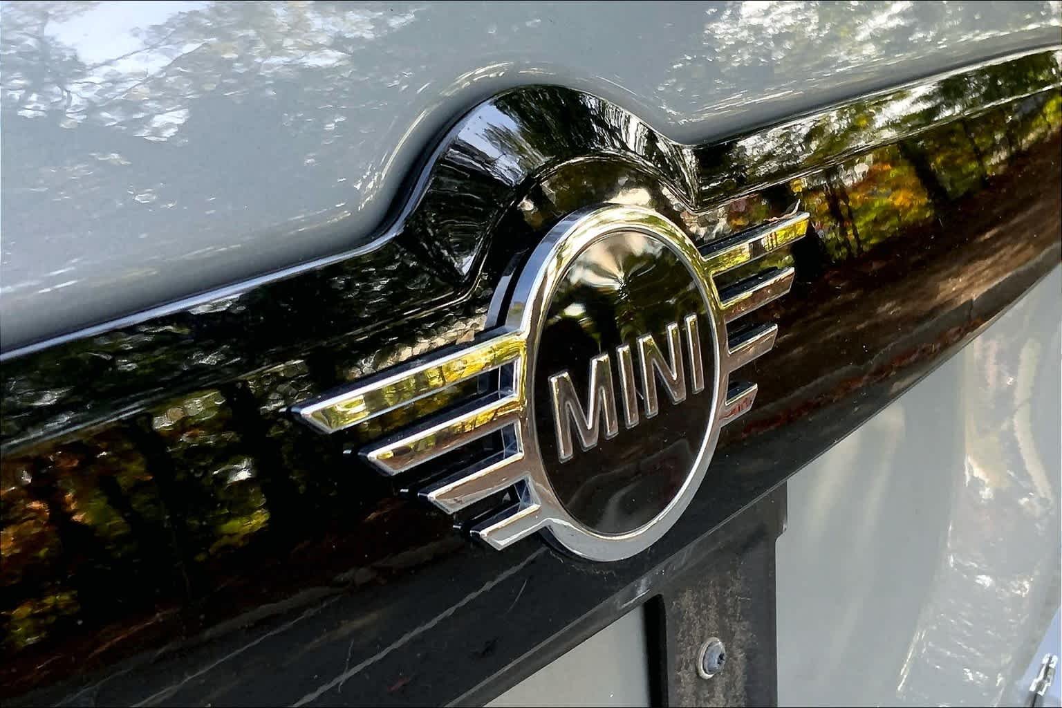 Used 2020 Moonwalk Grey Metallic MINI Cooper S image 9