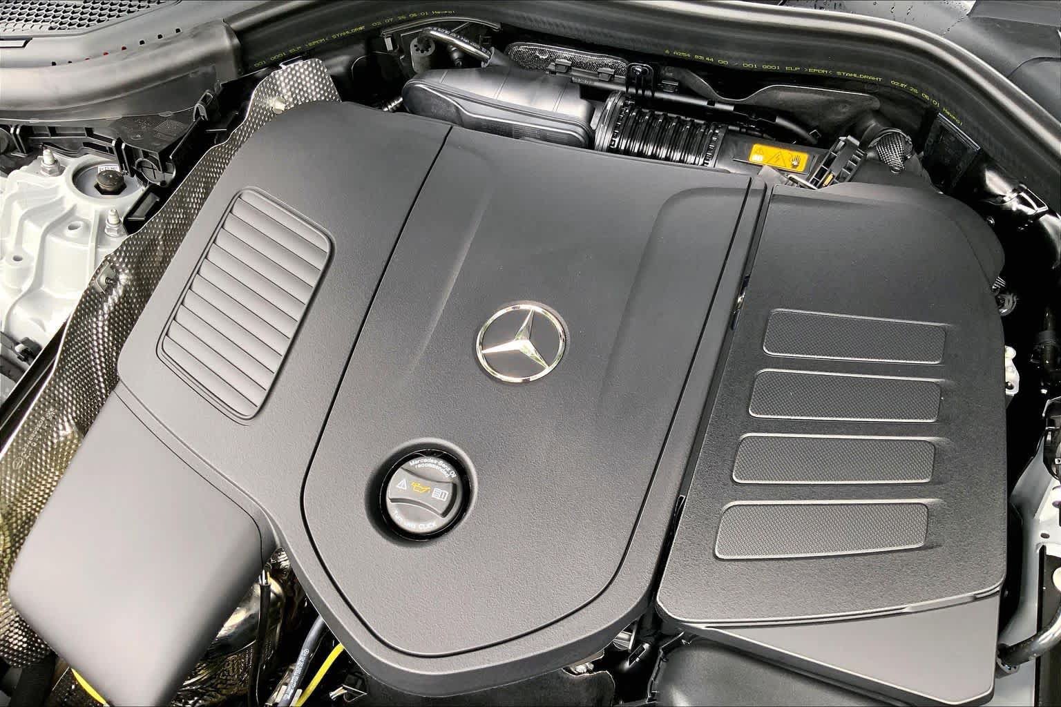 New 2027 MANUFAKTUR Alpine Grey Mercedes-Benz GLC 300 image 27