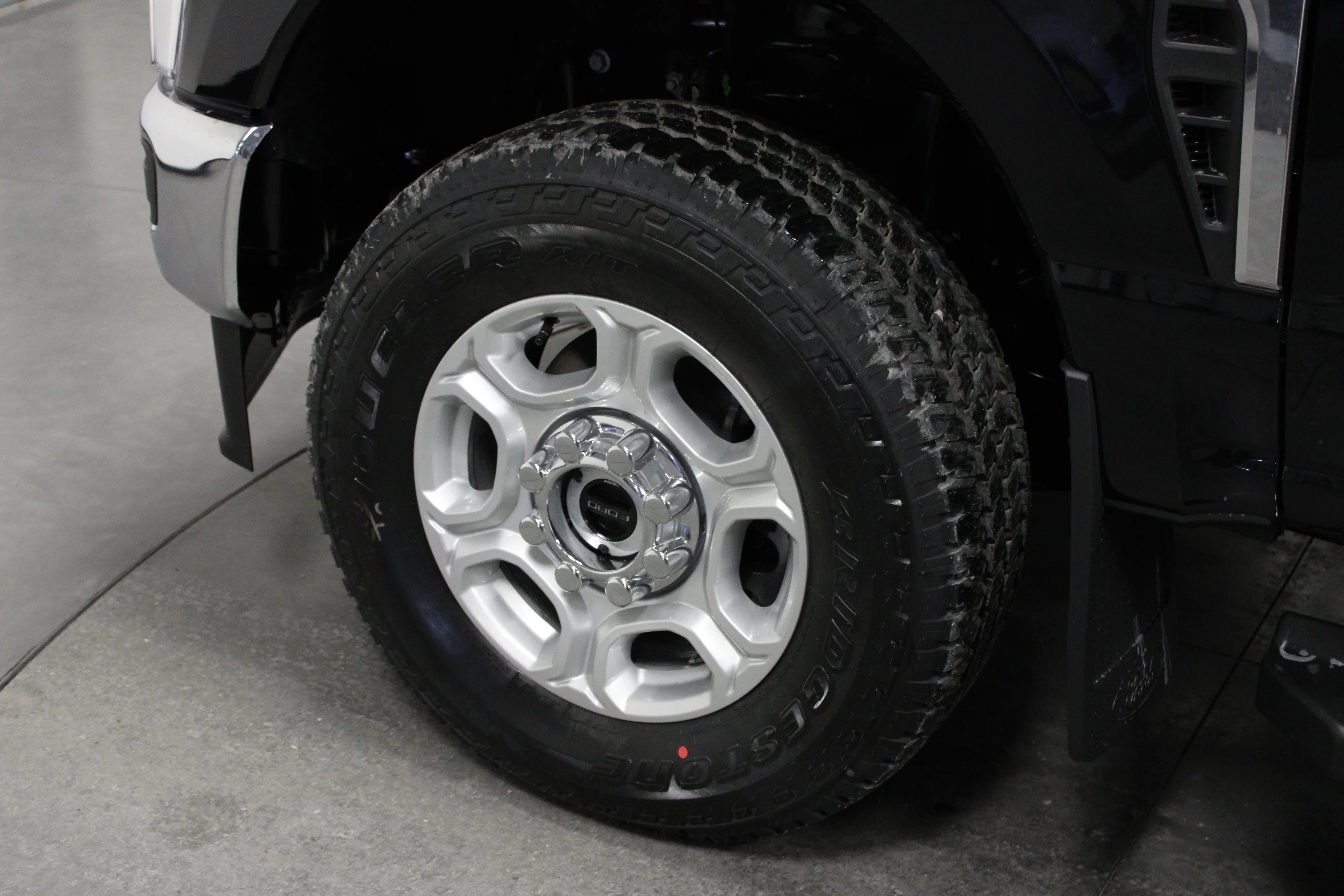 New 2026 Agate Black Metallic Ford F-250® XLT image 10
