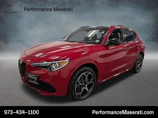 2023 Alfa Romeo Stelvio 