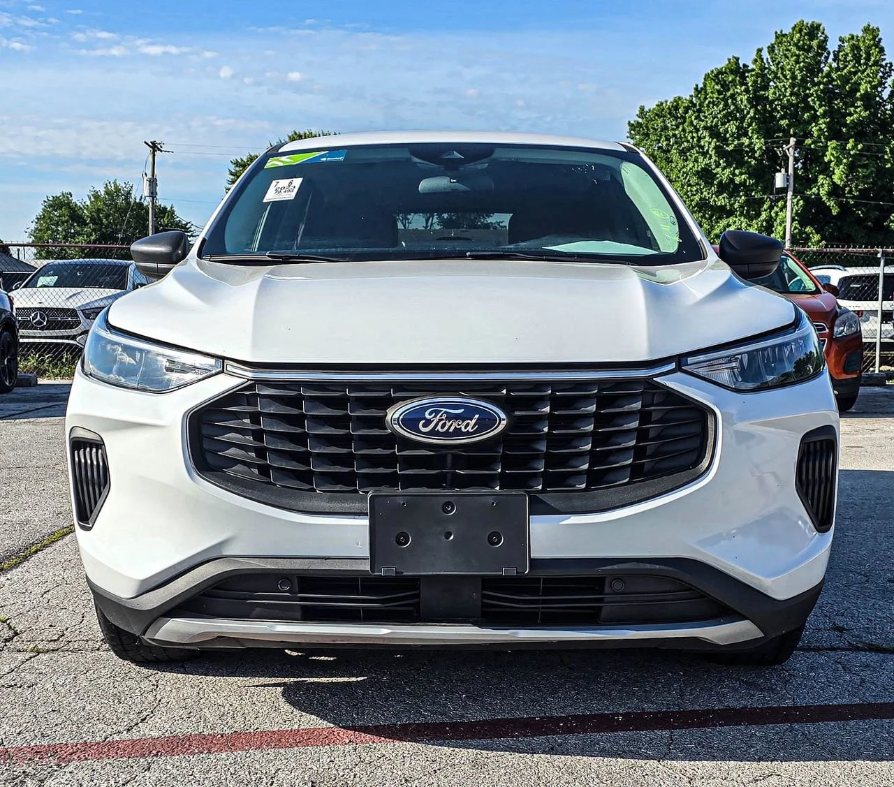 Used 2023 White Ford Active image 1