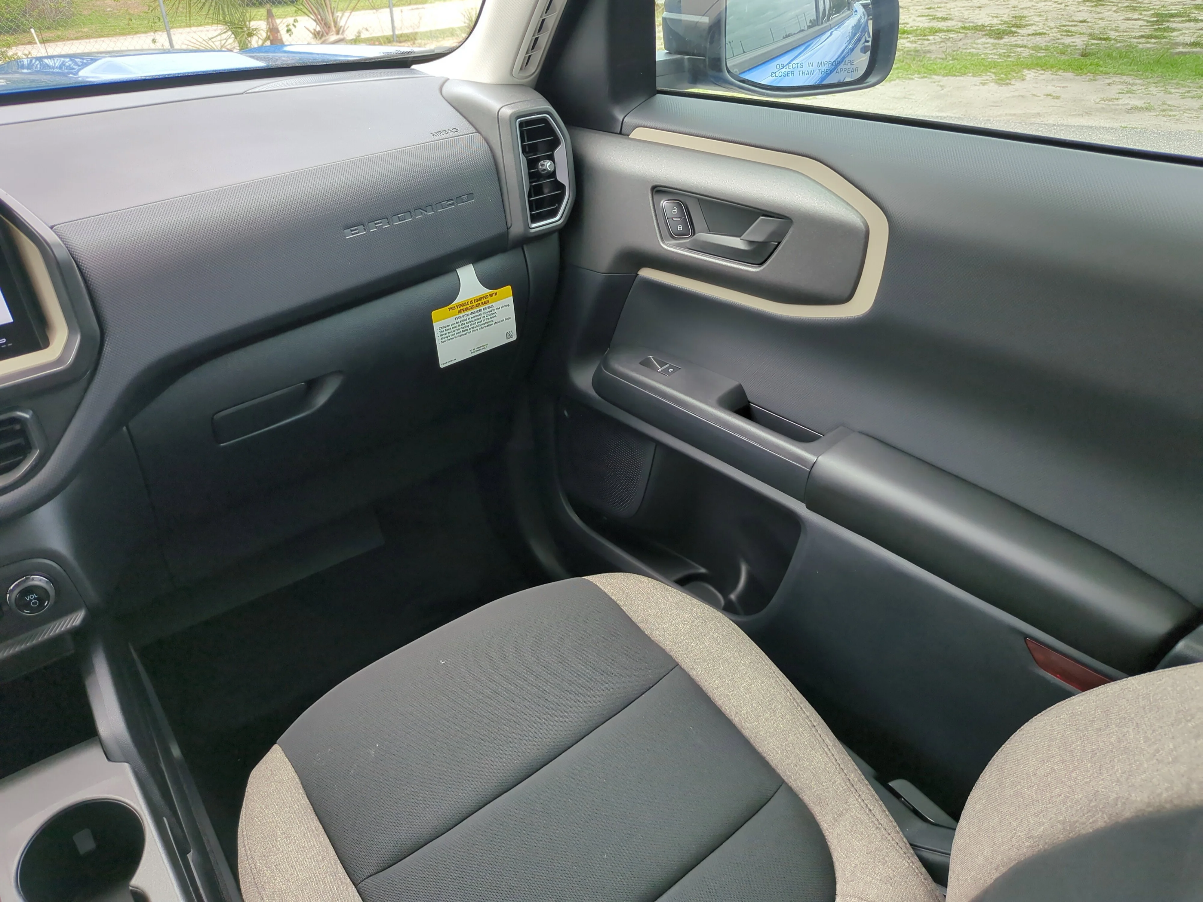 New 2026 Velocity Blue Metallic Ford Big Bend® image 15