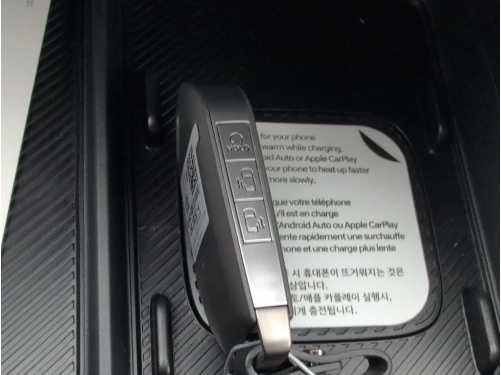 New 2026 Ceramic Silver Kia EX image 20