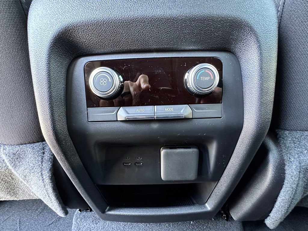 New 2026 Sterling Metallic GMC Elevation image 18