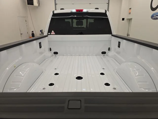 New 2026 Oxford White Ford F-350® Lariat® image 18