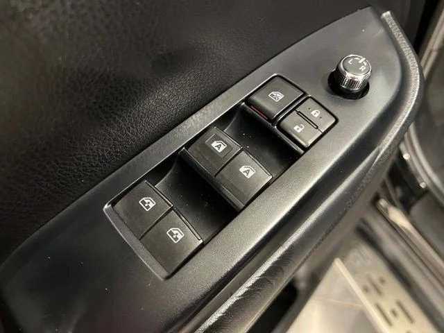 Used 2019 Black Toyota XLE image 10