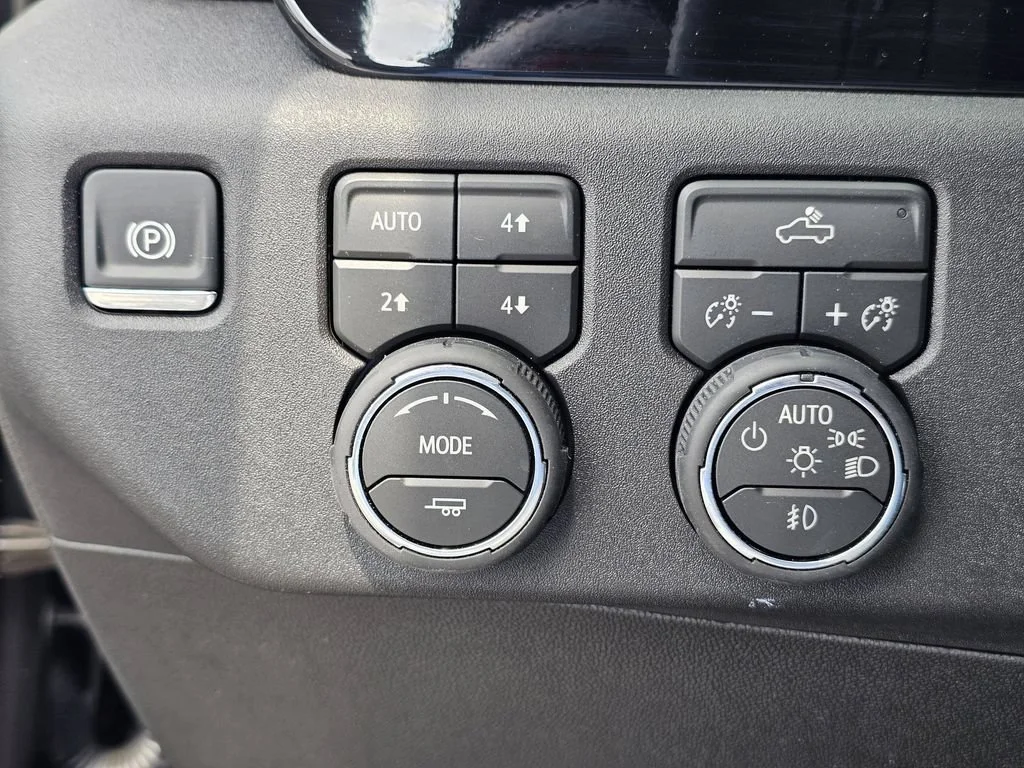 Used 2026 Black Chevrolet RST image 20