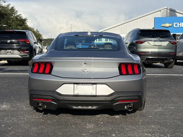 Used 2025 Silver Ford EcoBoost Premium Fastback image 6