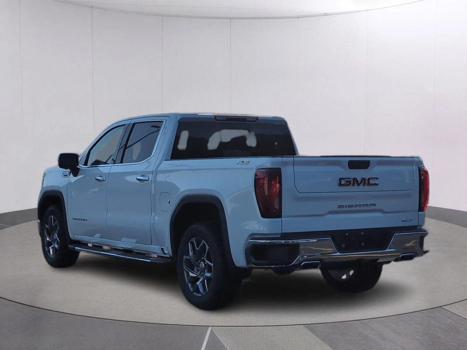 New 2026 Summit White GMC SLT image 3
