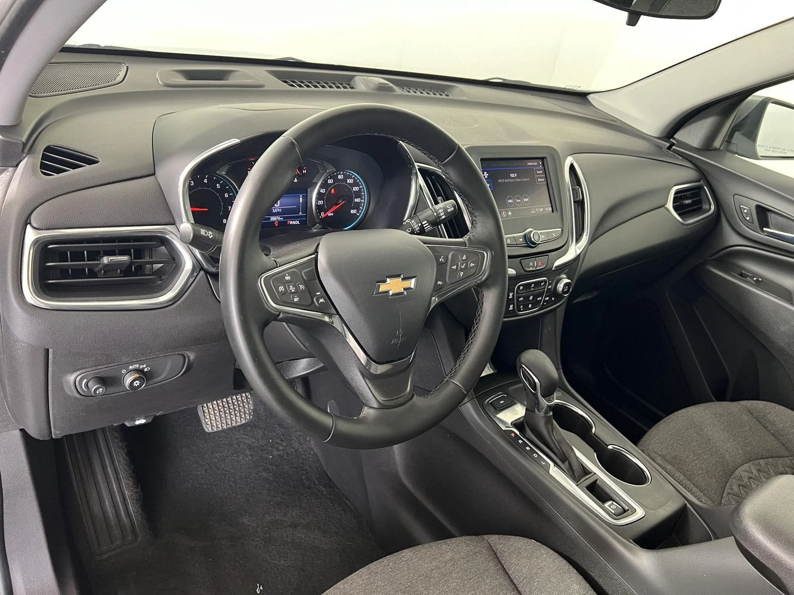 Used 2024 Sterling Gray Metallic Chevrolet LT image 5