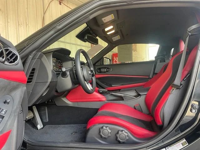 Used 2024 Black Nissan Performance image 18