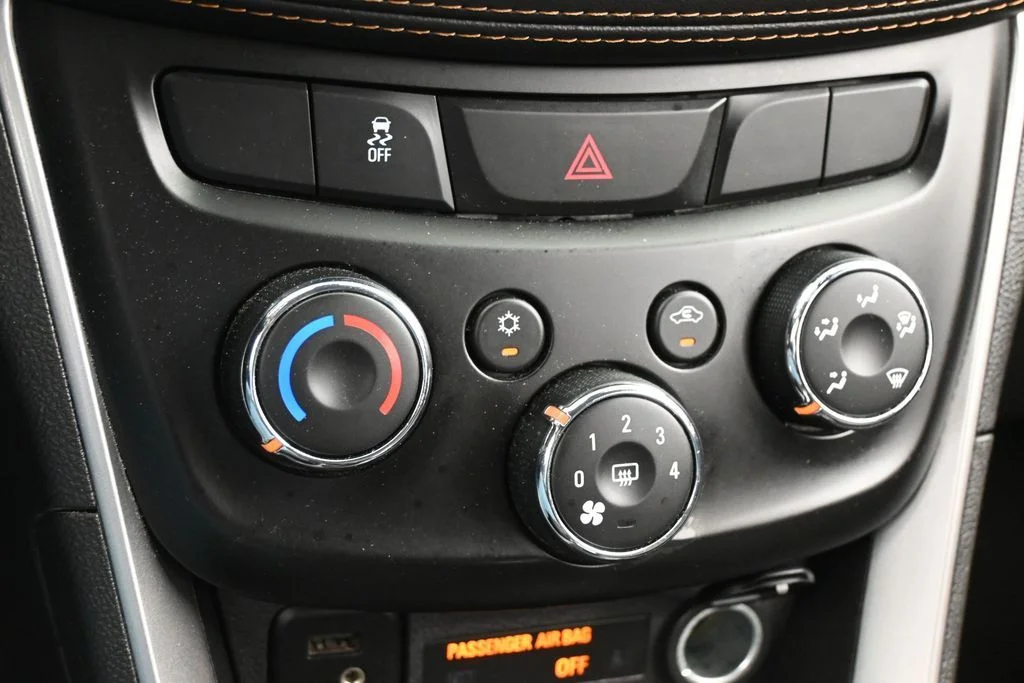Used 2022 Mosaic Black Metallic Chevrolet LS image 18