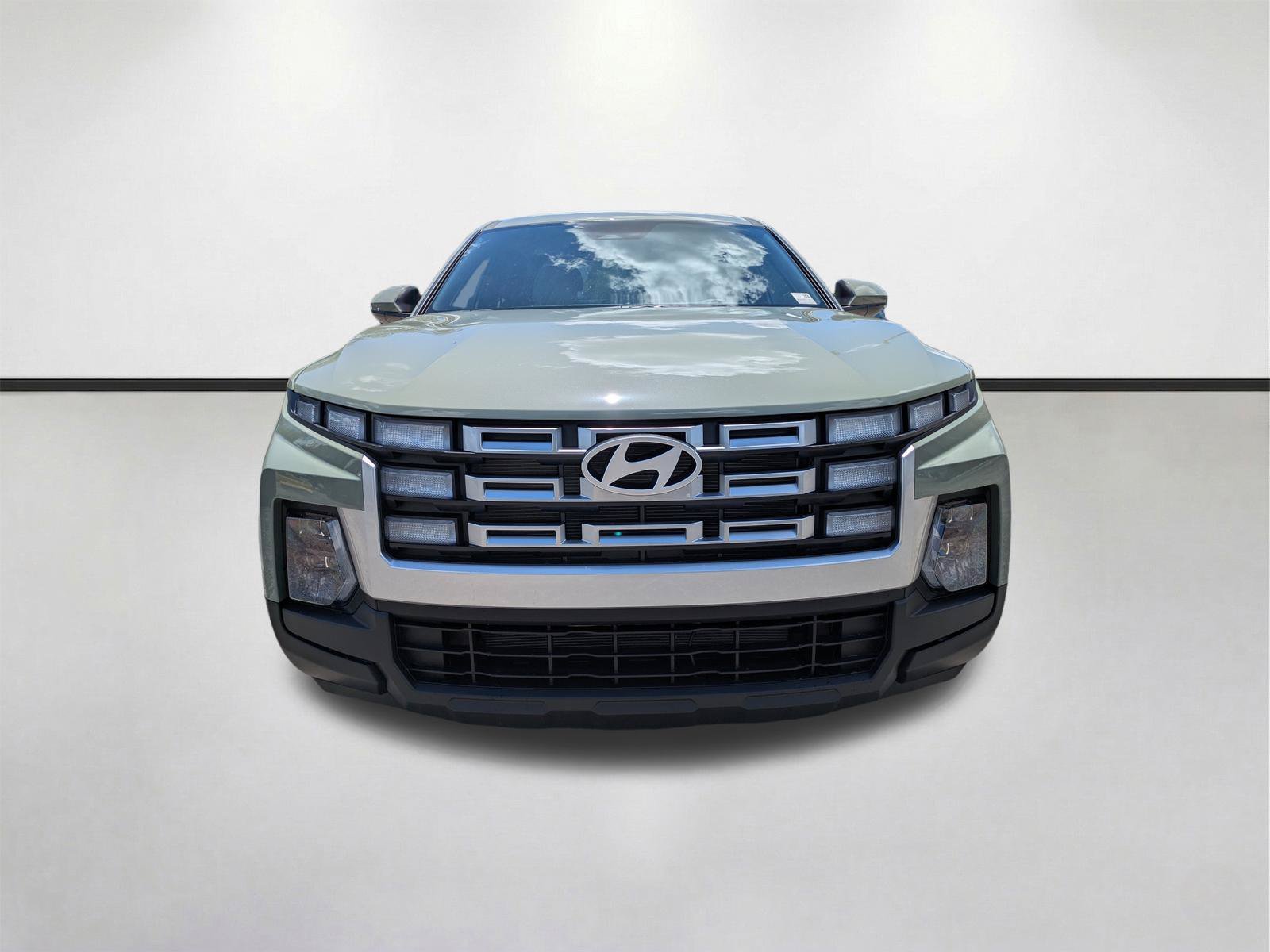 New 2027 Sage Gray Hyundai SE FWD image 30