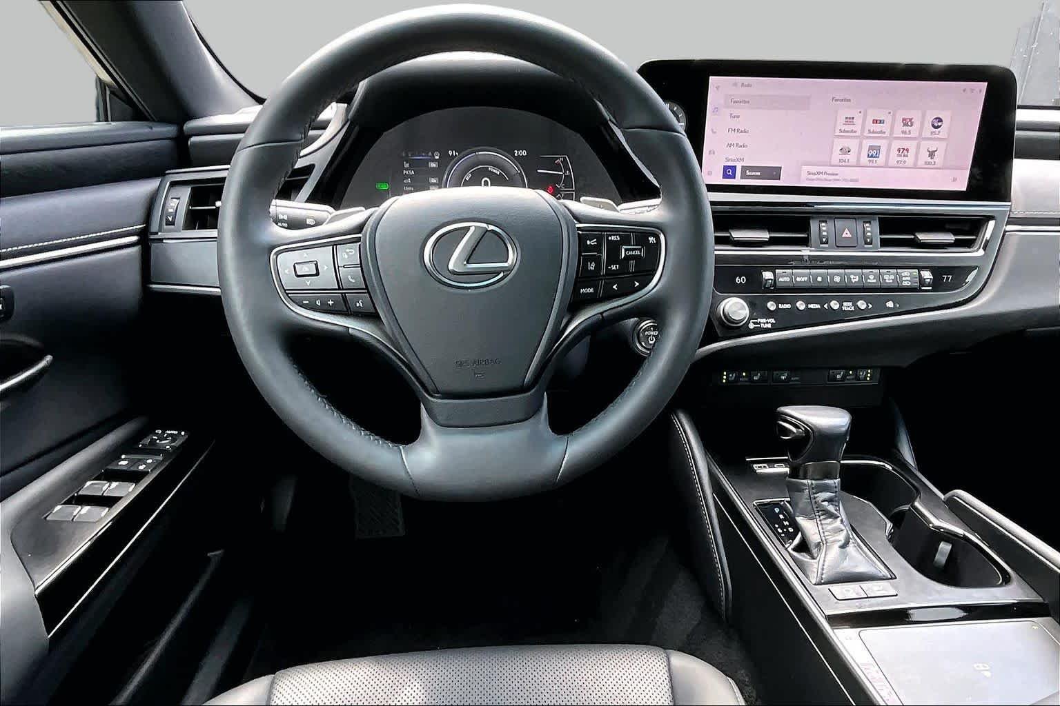 Pre-Owned 2023 Lexus ES 300h