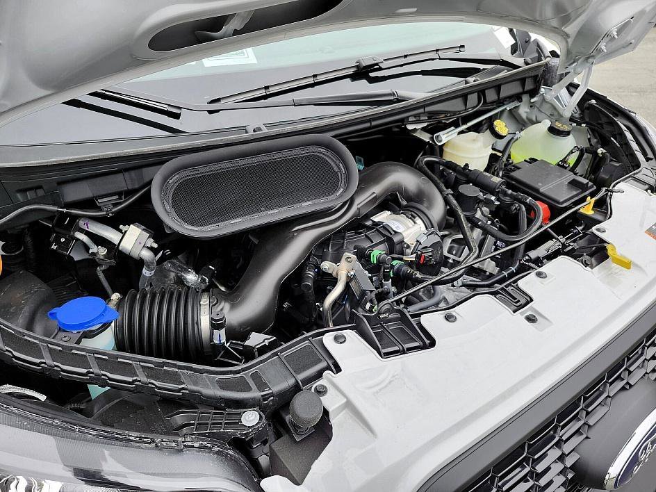 2024 Ford Transit Van Base - Photo 18
