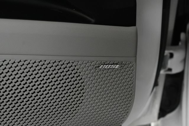 2025 Hyundai Elantra Limited - Photo 29