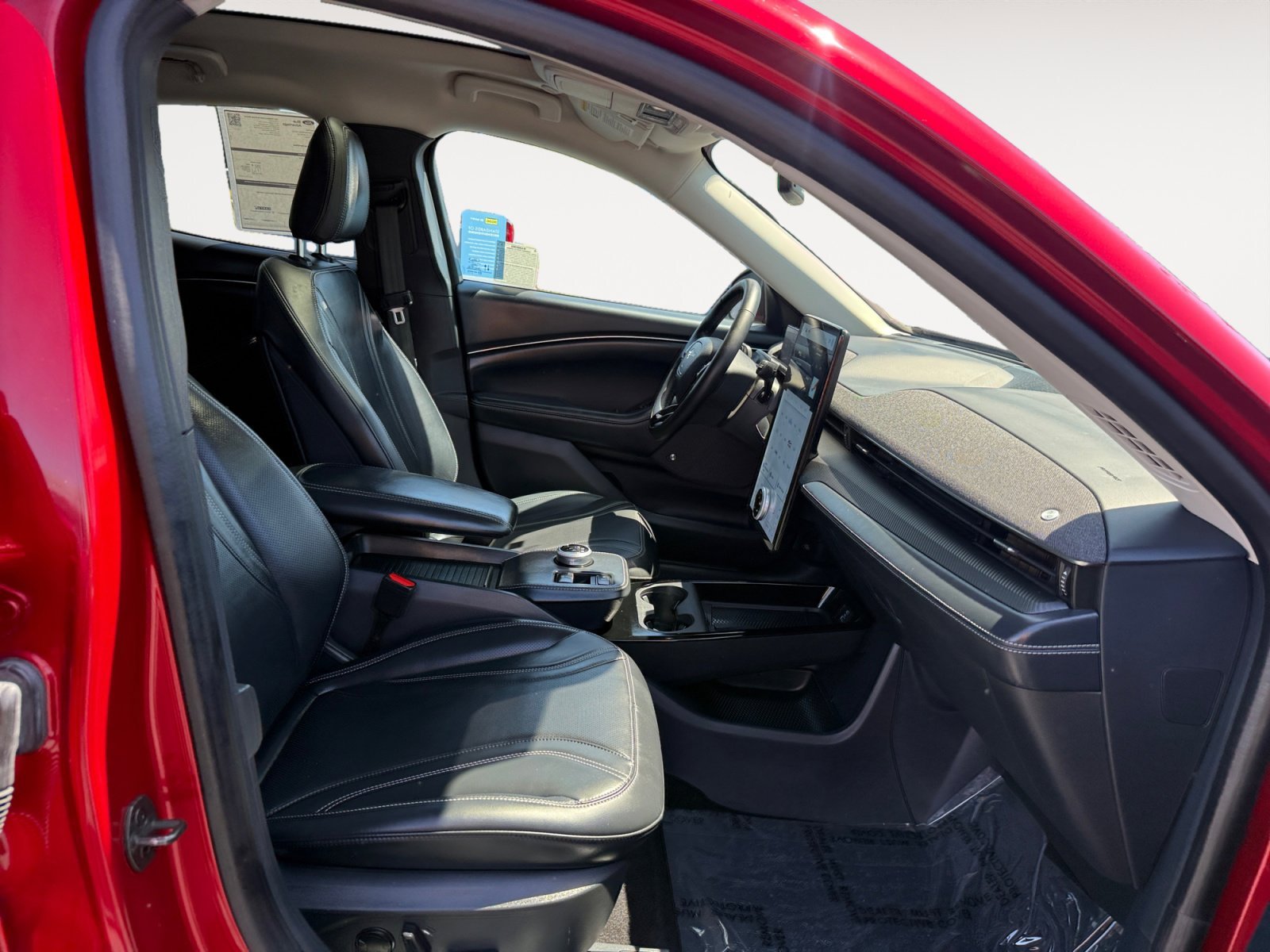 Used 2022 Red Metallic Ford Premium image 19