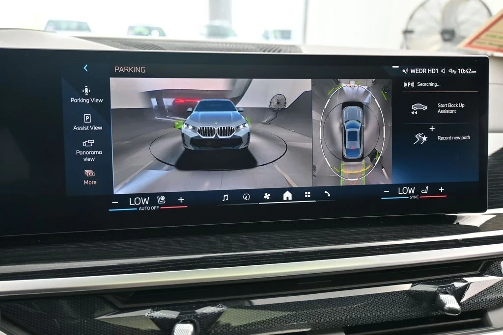 Used 2026 Gray Metallic BMW xDrive40i image 25