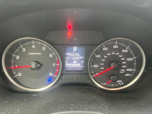 Used 2015 Beige Subaru 2.0i Premium image 13