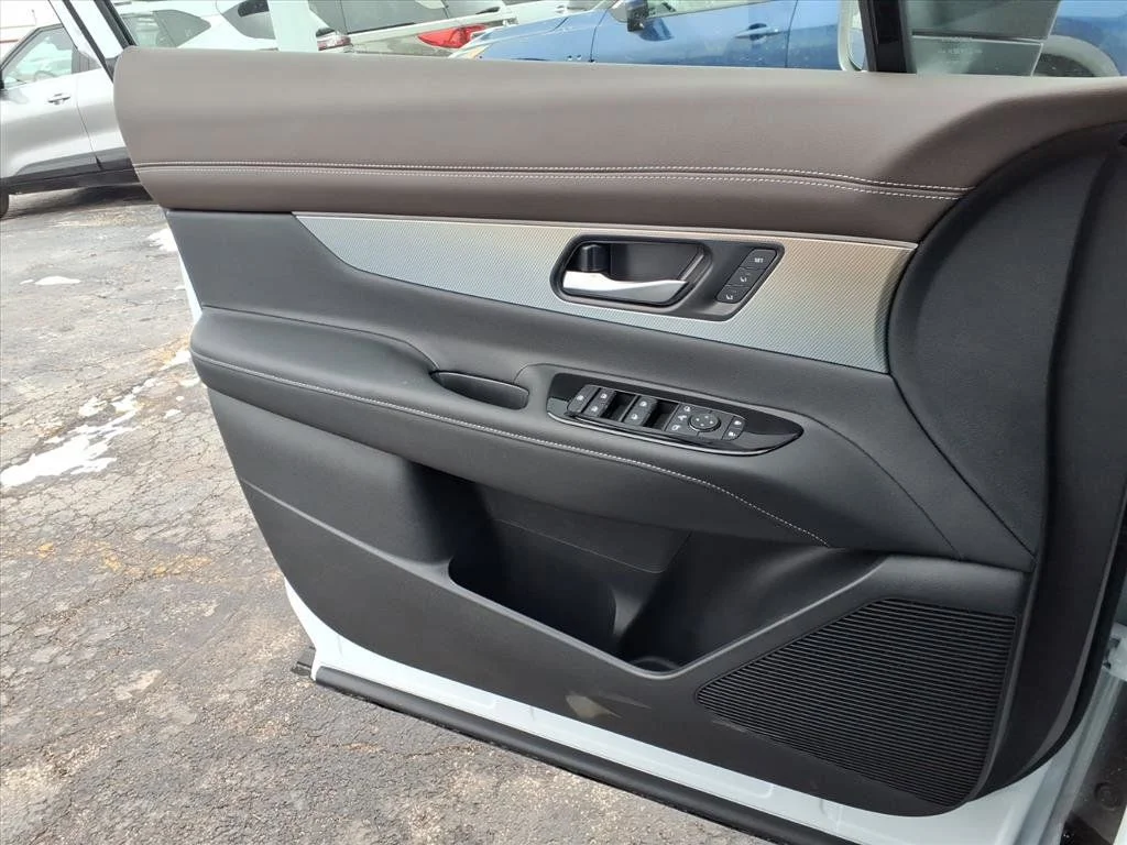 2026 Nissan Murano Platinum - Photo 23