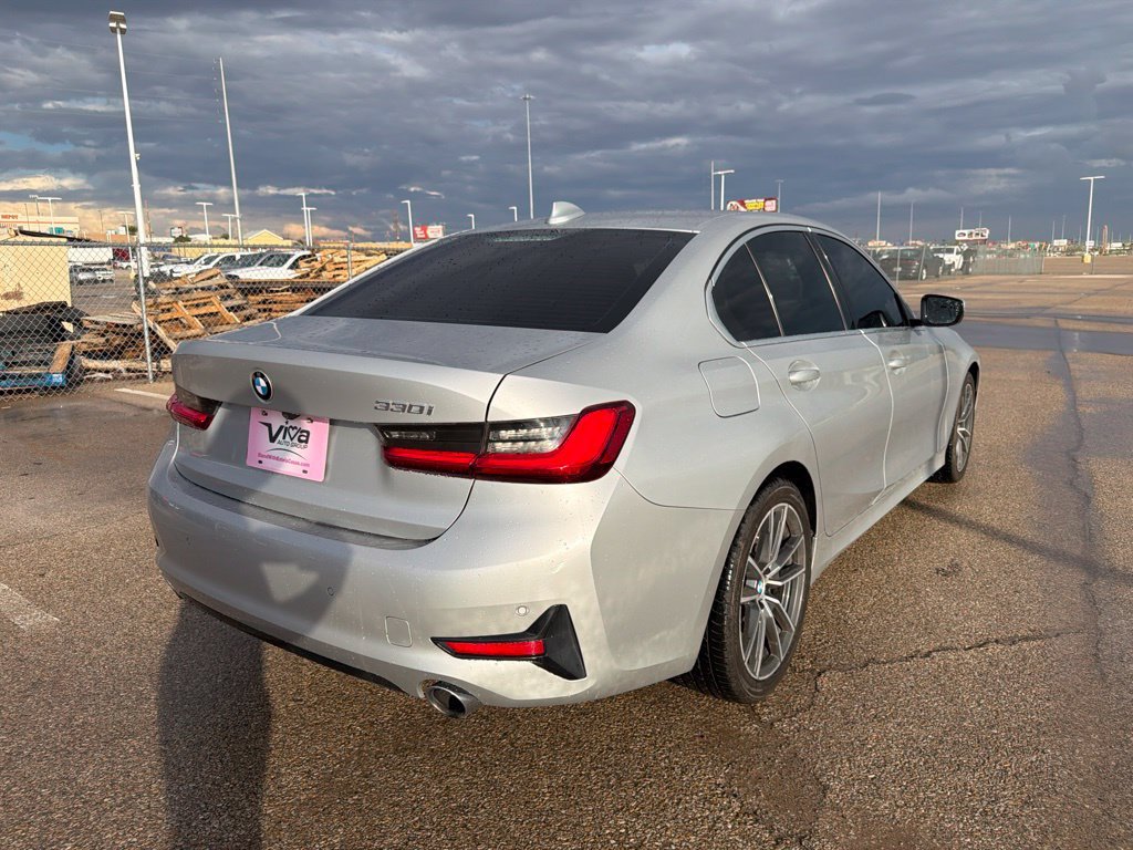 Used 2019 Silver BMW 330i image 7