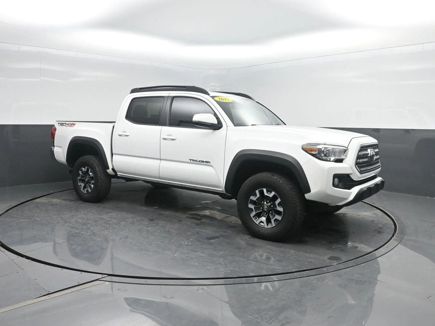 Used 2017 Super White Toyota TRD Off-Road image 4
