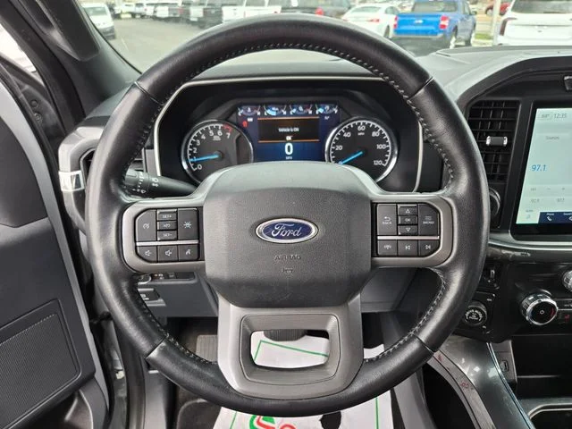 Used 2022 White Ford XLT image 32