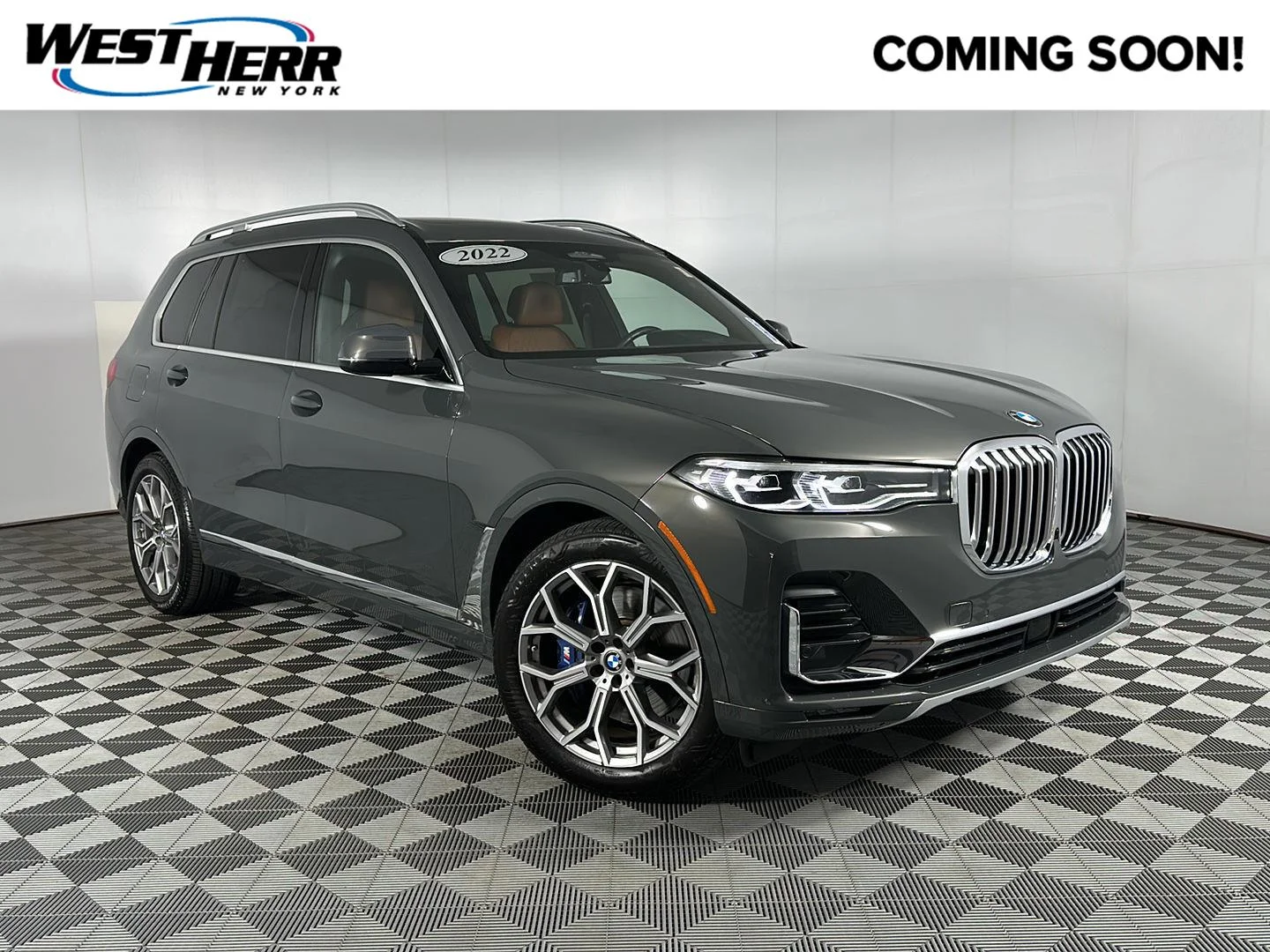 Used 2022 Dravit Grey Metallic BMW xDrive40i image 1