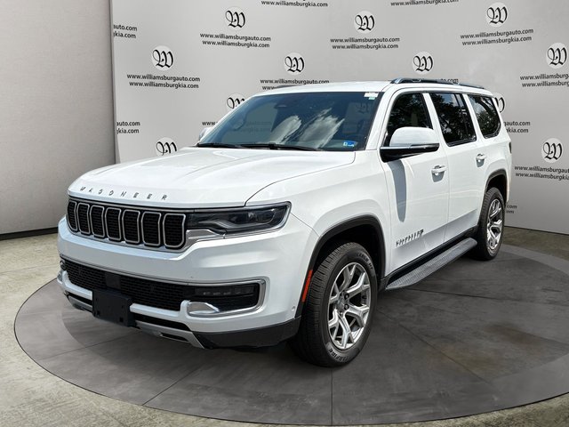 2022 Jeep Wagoneer