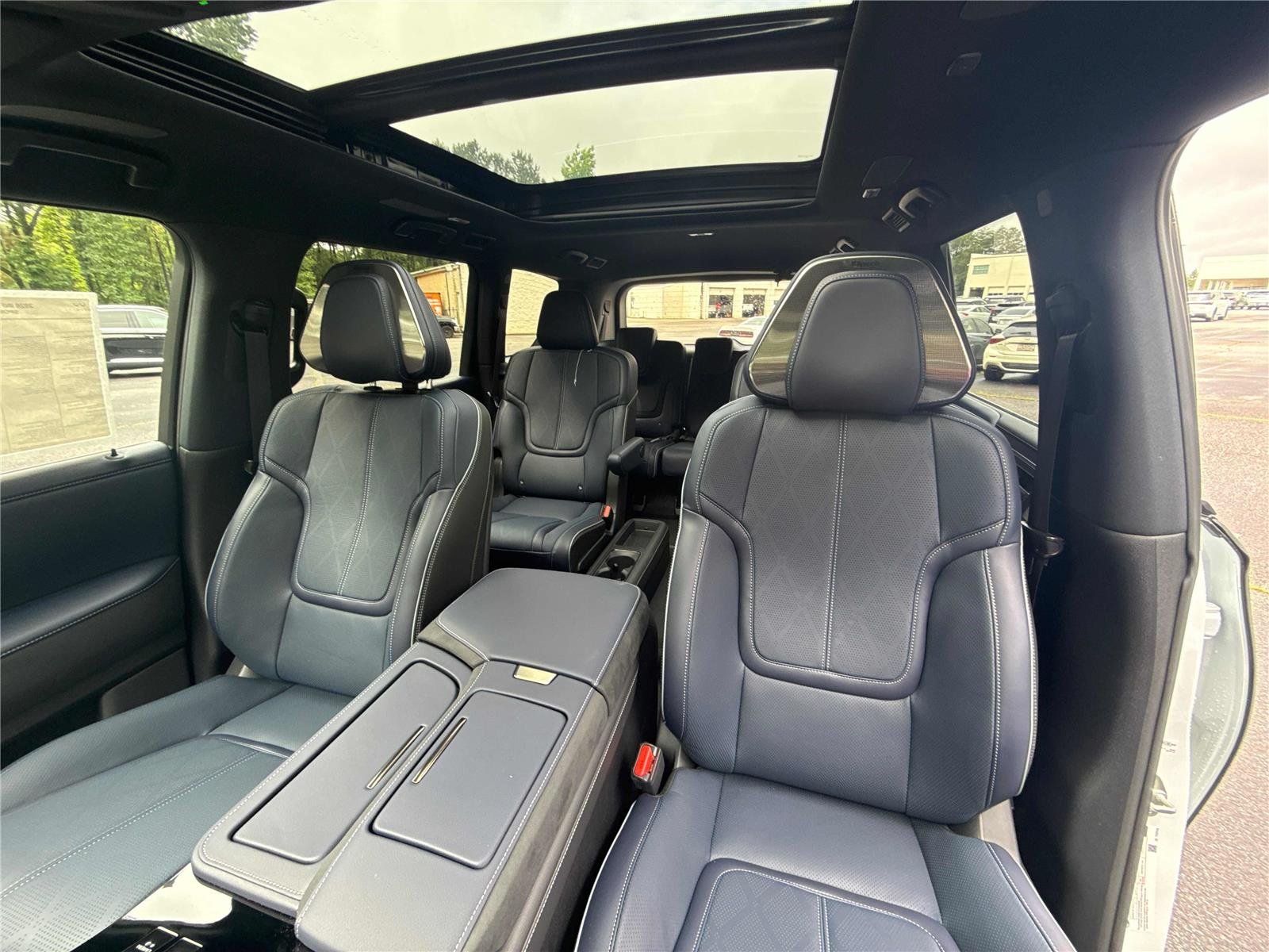New 2026 RADIANT WHITE INFINITI Sport 4WD image 24