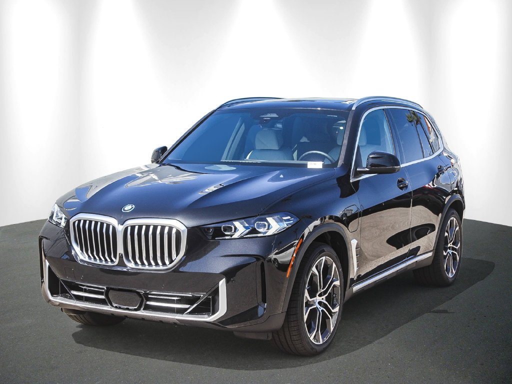2026 BMW X5 photo 3