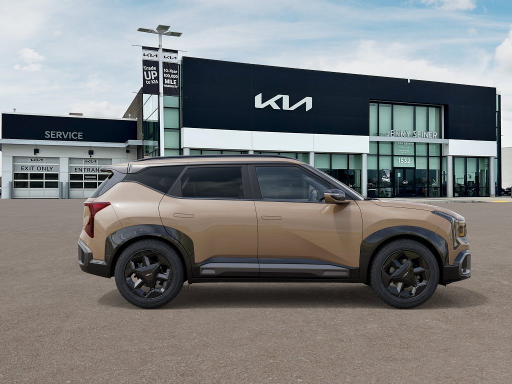 New 2027 Brown Kia X-Line S image 7