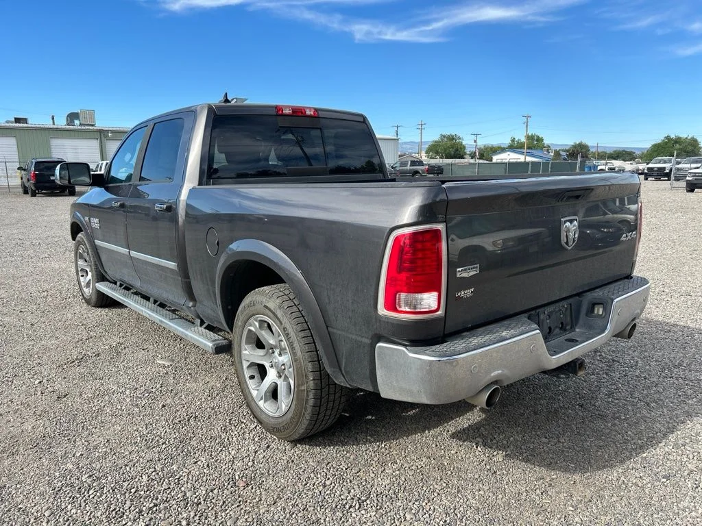 Used 2014 Crystal Metallic Ram Laramie image 5