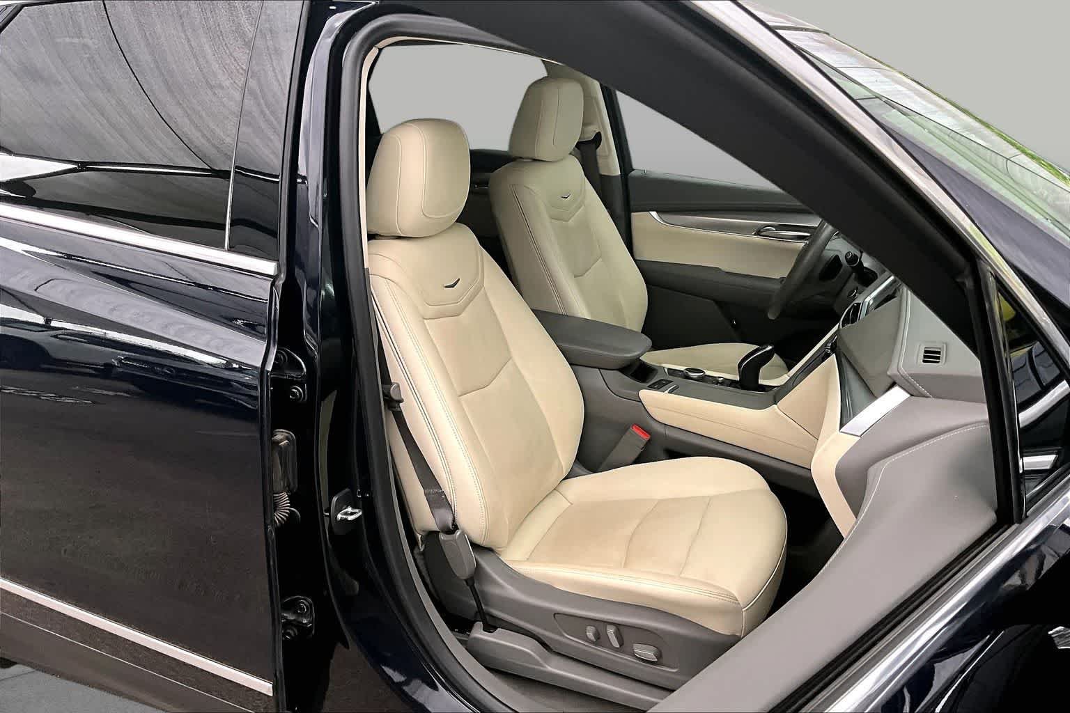 Used 2021 Dark Moon Blue Metallic Cadillac FWD Premium Luxury image 9