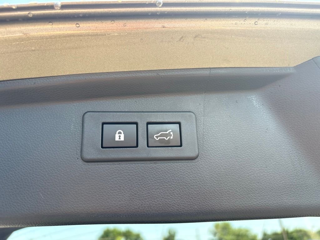 Used 2023 Brown Subaru Premium image 10