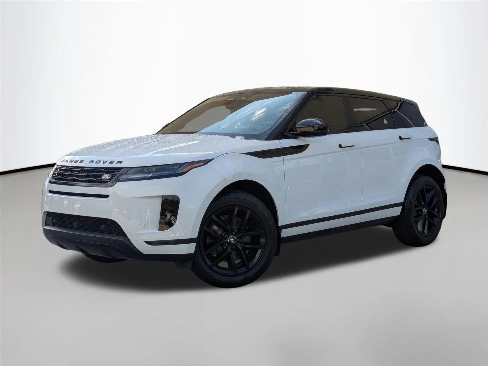 2026 Land Rover Range Rover Evoque S's photo