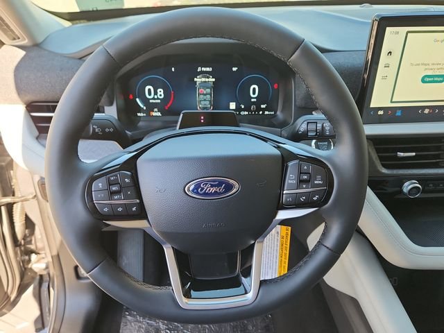 New 2026 Carbonized Gray Metallic Ford Platinum™ image 17