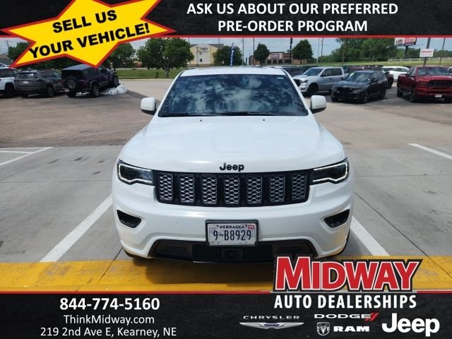 Used 2021 White Jeep Laredo X image 7