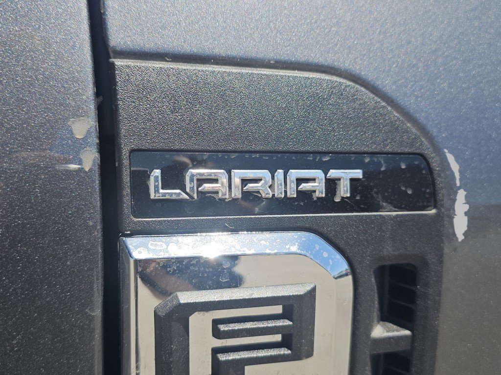 New 2026 Carbonized Gray Metallic Ford LARIAT image 21