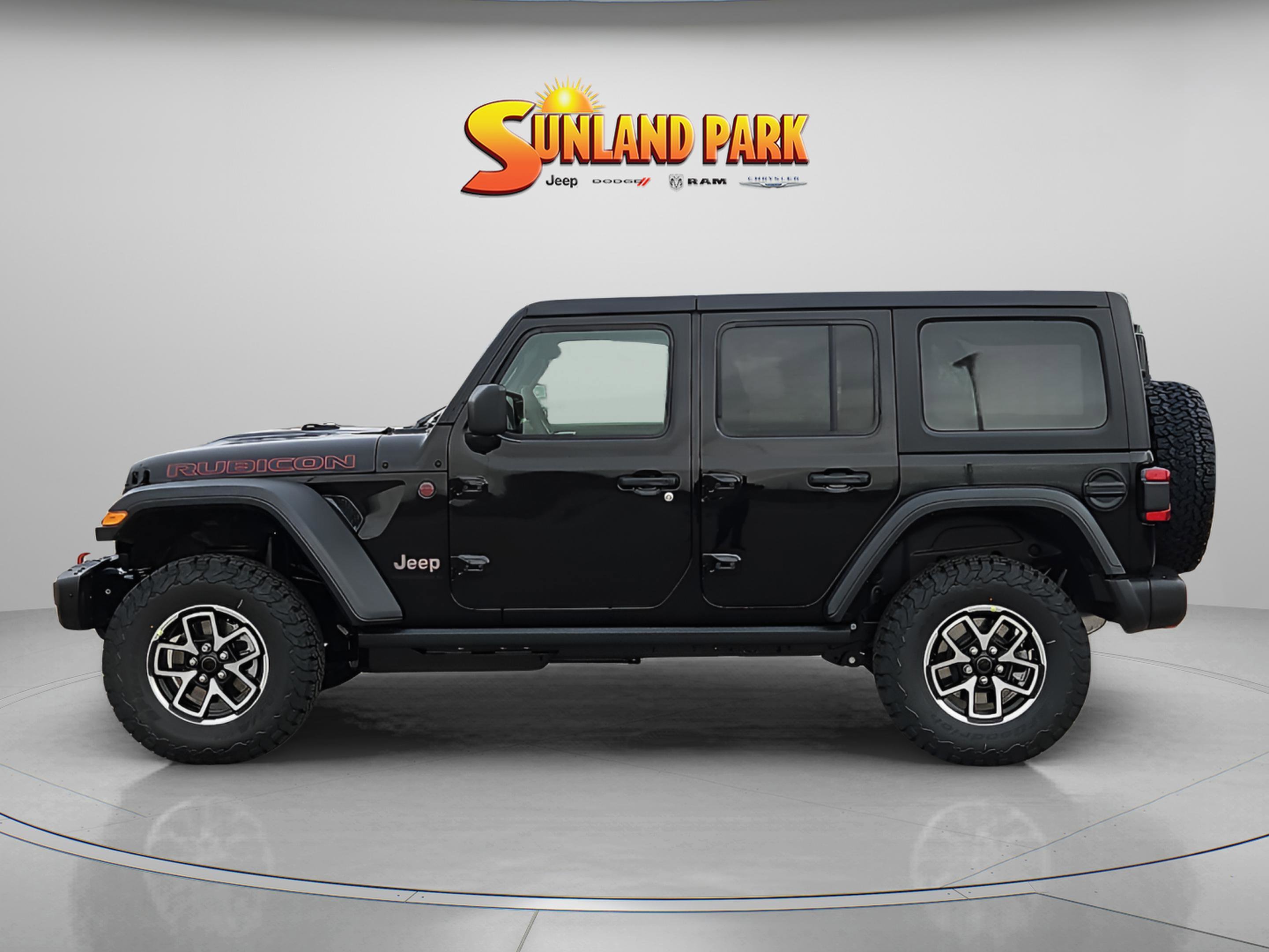 New 2026 Black Clear-Coat Exterior Paint Jeep Rubicon image 3